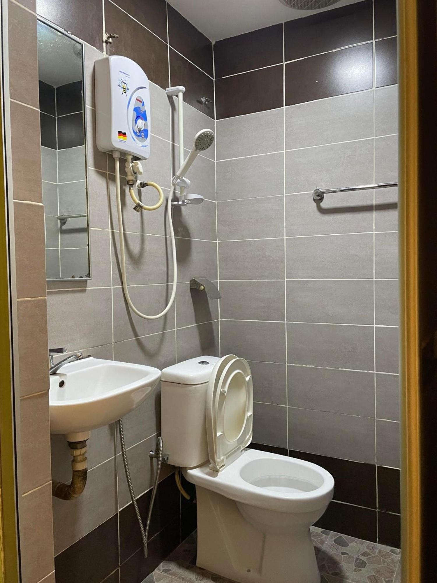 Hotel Rim Global Subang Subang Jaya Kültér fotó