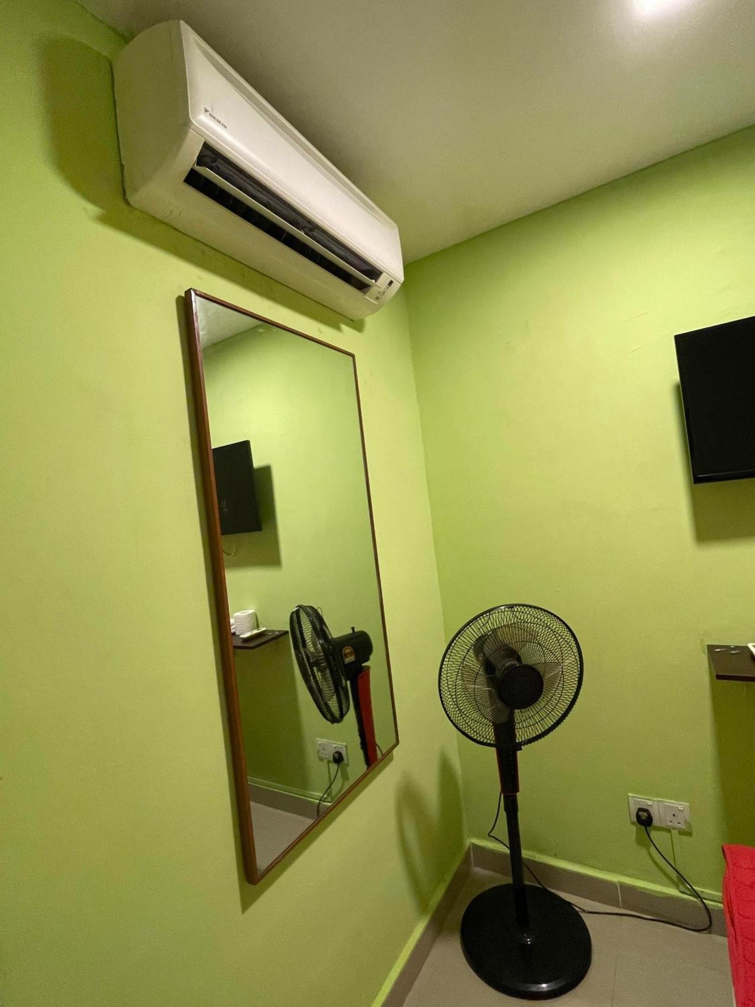 Hotel Rim Global Subang Subang Jaya Kültér fotó